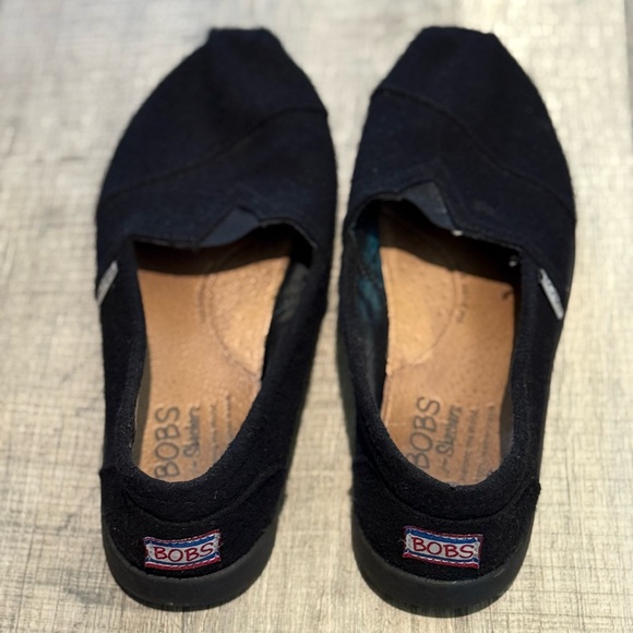 Women’s Skechers Black Loafers Slip-On Shoes - Picture 4 of 4